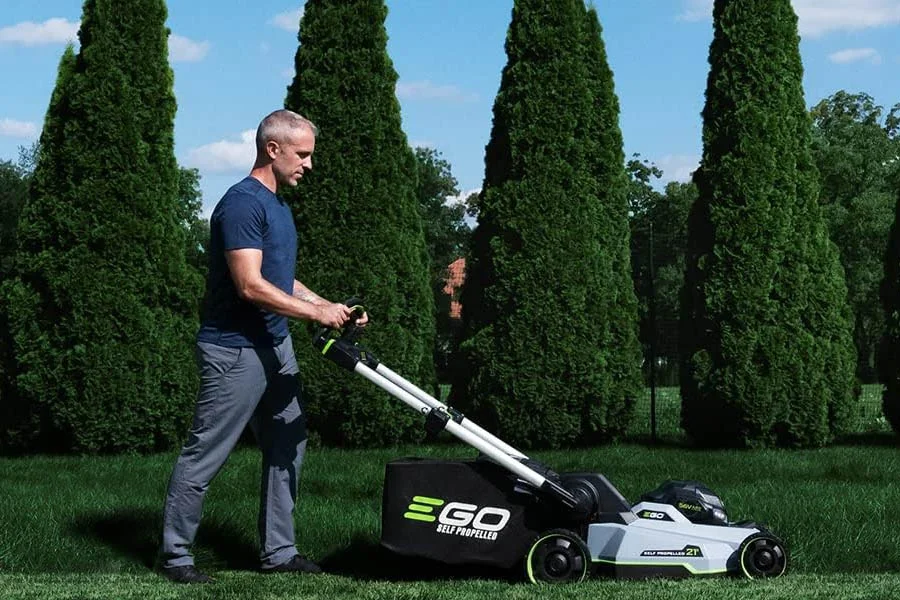 self propelled lawn mower top rated